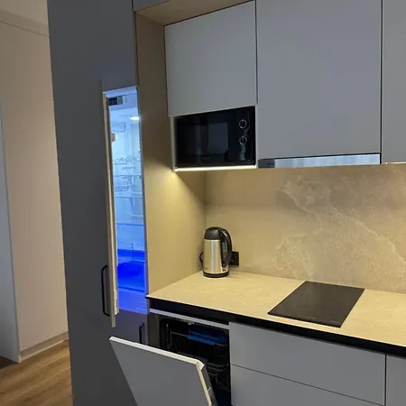 Atmosphere Apartment *